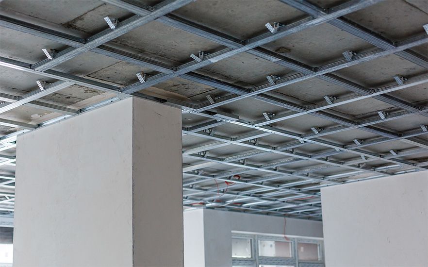 Freitragendes Deckenkonstrukt für Gewerbe